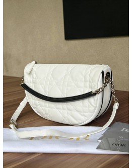 CHRISTIAN DIOR MEDIUM VIBE HOBO BAG