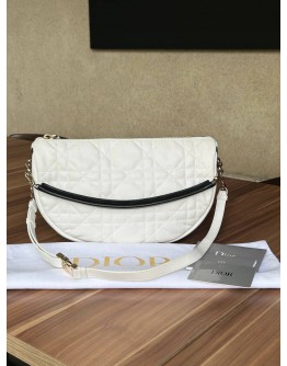 CHRISTIAN DIOR MEDIUM VIBE HOBO BAG