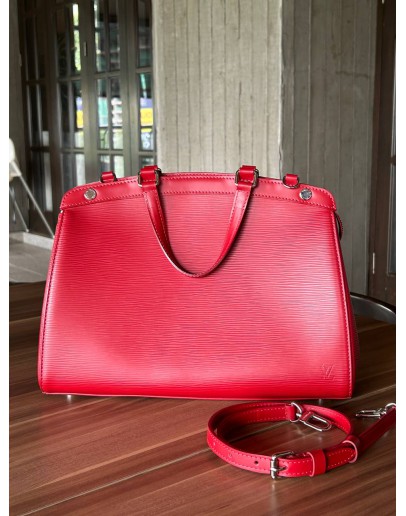 LOUIS VUITTON BREA HANDLE BAG IN RED EPI LEATHER WITH STRAP