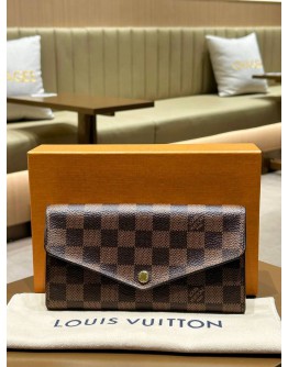 LOUIS VUITTON SARAH ENVELOPE LONG WALLET IN DAMIER EBENE CANVAS