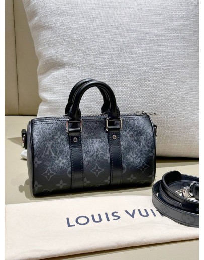LOUIS VUITTON KEEPALL BANDOULIER IN MONOGRAM ECLIPSE CANVAS  