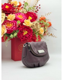 MARC JACOBS NATASHA MINI CROSSBODY BAG IN DARK PURPLE PEBBLED LEATHER