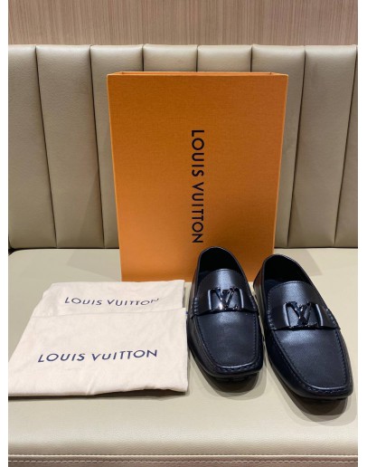 LOUIS VUITTON LOAFER