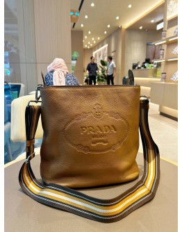PRADA VITELLO PHENIX BUCKET CROSSBODY BAG   