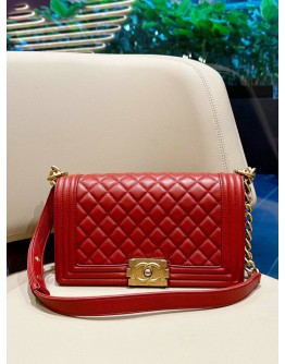 CHANEL MEDIUM BOY  