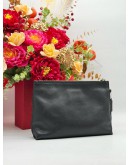 COACH POUCH IN BLACK PEBBLED LEATHER