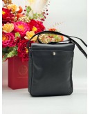 LONGCHAMP FLAP MESSENGER BAG IN BLACK PEBBLED LEATHER