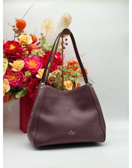 KATE SPADE LEILA MEDIUM TRIPLE COMPARTMENT SHOULDER BAG IN CHERRYWOOD PEBBLED LEATHER