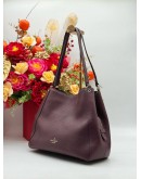KATE SPADE LEILA MEDIUM TRIPLE COMPARTMENT SHOULDER BAG IN CHERRYWOOD PEBBLED LEATHER