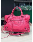 BALENCIAGA CLASSIC CITY BAG IN ROSE PINK IN AGED CALFSKIN LEATHER WITH BLACK HARDWARES