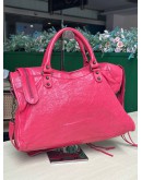 BALENCIAGA CLASSIC CITY BAG IN ROSE PINK IN AGED CALFSKIN LEATHER WITH BLACK HARDWARES