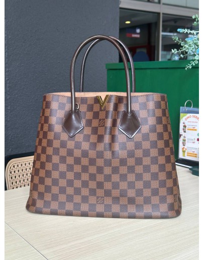 LOUIS VUITTON KENSINGTON V LOGO TOP HANDLE BAG IN DAMIER EBENE CANVAS  