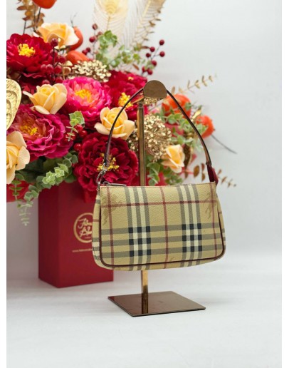 BURBERRY POUCH & SHOULDER BAG IN BEIGE HAYMARKET CHECK CANVAS & BURGUNDY CALFSKIN LEATHER