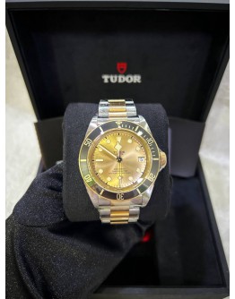 TUDOR CLASSIC DATE 21010 38MM AUTOMATIC WATCH