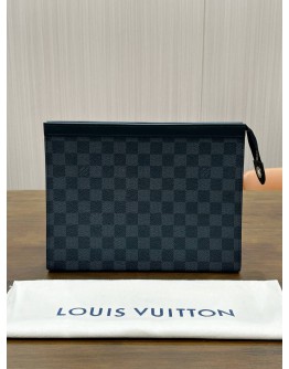 LOUIS VUITTON POCHETTE VOYAGE MM IN DAMIER GRAPHITE CANVAS 