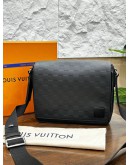LOUIS VUITTON PM DISTRICT 
