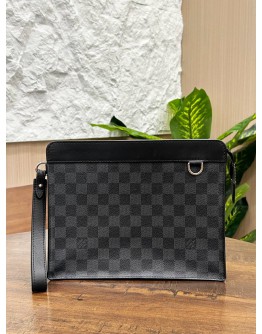 LOUIS VUITTON POCHETTE KASAI IN DAMIER GRAPHITE