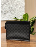 LOUIS VUITTON POCHETTE KASAI IN DAMIER GRAPHITE