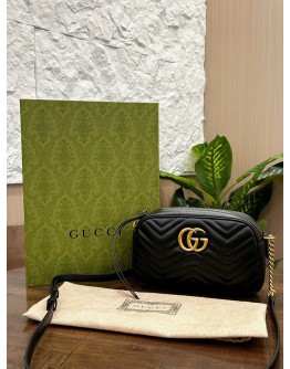 GUCCI GG MORMONT MEDIUM CAMERA BAG IN BLACK MATELASSÉ WITH CHEVRON PATTERN