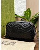 GUCCI GG MORMONT MEDIUM CAMERA BAG IN BLACK MATELASSÉ WITH CHEVRON PATTERN