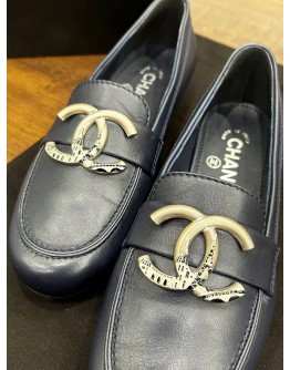 CHANEL MOCCASIN LADIES LOAFERS 