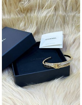 CHANEL BRACELET COSTUME JEWELLERY CASUAL INITIAL STREET STYLE   