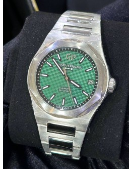 GO GIRARD-PERREGAUX LAUREATO REF 81010-11-3153 GREEN DIAL 42MM AUTOMATIC WATCH 
