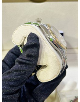 ROLEX DAYTONA SUPERLATIVE CHRONOGRAPH COSMOGRAPH HALF 18K 750 YELLOW GOLD REF 16523 WHITE DIAL 40MM AUTOMATIC WATCH 