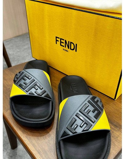 FENDI RUBBER FUSSBETTS SLIDE WITH EMBOSSED DIAGONAL FF MOTIF 