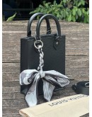 LOUIS VUITTON PETIT SAC PLAT