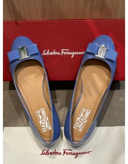 SALVATORE FERRAGAMO VARINA PUMPS 