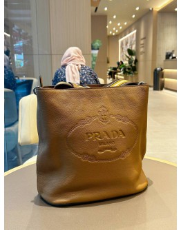 PRADA VITELLO PHENIX BUCKET CROSSBODY BAG   