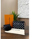 LOUIS VUITTON LIMITED EDITION SEASONAL GASTON WEARABLE WALLET  