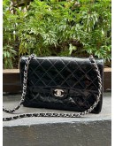 CHANEL VINTAGE SINGLE FLAP IN BLACK PATENT LEATHER SILVER HARDWARE CHAIN SHOULDER BAG