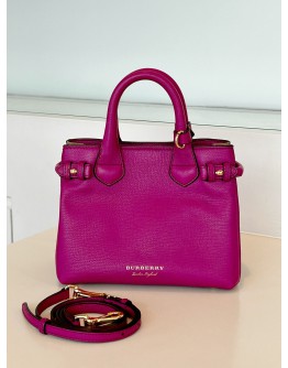 BURBERRY BABY BANNER TOTE HANDBAG IN MAGENTA PINK GRAINED LEATHER WITH HOUSE CHECK CANVAS ON SIDE PANELS