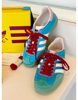 GUCCI X ADIDAS GAZELLE SNEAKERS IN LIGHT BLUE COLOURWAY