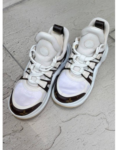 LOUIS VUITTON LV ARCHLIGHT SNEAKERS