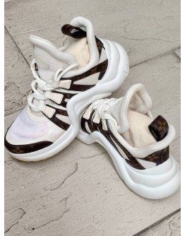 LOUIS VUITTON LV ARCHLIGHT SNEAKERS