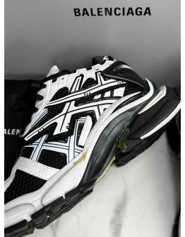 BALENCIAGA RUNNER TWO-TONE SNEAKERS