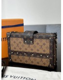 LOUIS VUITTON PETITE MALLE