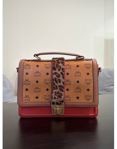 MCM LITTLE VERONIKA VISETOS SACTHEL IN SIGNATURE COGNAC MONOGRAM CANVAS & LEATHER WITH LEOPARD PRINT  