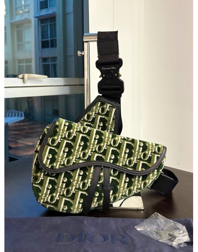CHRISTIAN DIOR SADDLE BAG IN GREEN OBLIQUE TAPESTRY