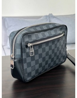 LOUIS VUITTON POCHETTE KASAI IN DAMIER GRAPHITE CANVAS  