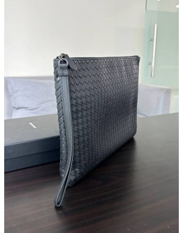 BOTTEGA VENETA INTRECCIATO WOVEN LEATHER CLUTCH POUCH