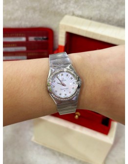 OMEGA CONSTELLATION REF 123.15.27.60.55.002 WHITE DIAMONDS MOTHER PF PEARL DIAL WITH DIAMONDS BEZEL 27MM QUARTZ WATCH