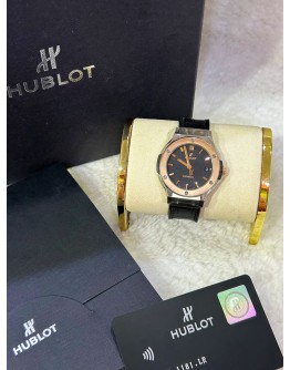 HUBLOT CLASSIC FUSION LADY 18K 750 ROSE GOLD CERAMIC 33MM QUARTZ WATCH