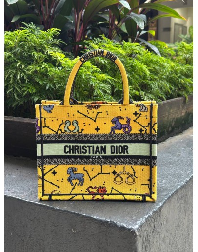 CHRISTIAN DIOR SMALL BOOK TOTE BAG