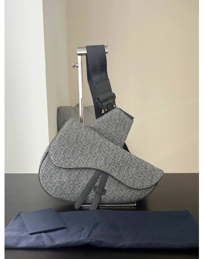 CHRISTIAN DIOR MEN’S SADDLE BAG IN RUTHENIUM COLOURED OBLIQUE JACQUARD CANVAS  