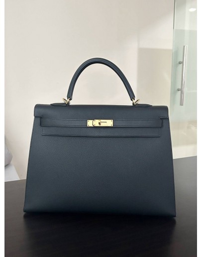 HERMES VINTAGE KELLY 35 IN BLACK EPSOM LEATHER WITH GOLD HARDWARE  