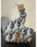 CHRISTIAN DIOR MEN’S SADDLE BAG IN RAFFIA EFFECT DIOR OBLIQUE JACQUARD DENIM CANVAS   